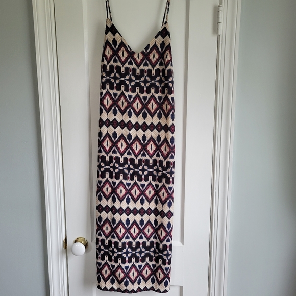 Mid length, Aztec print, spaghetti strap shift dress - Picture 3 of 3